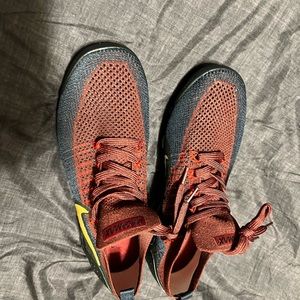 Mens Nike flyknit shoes